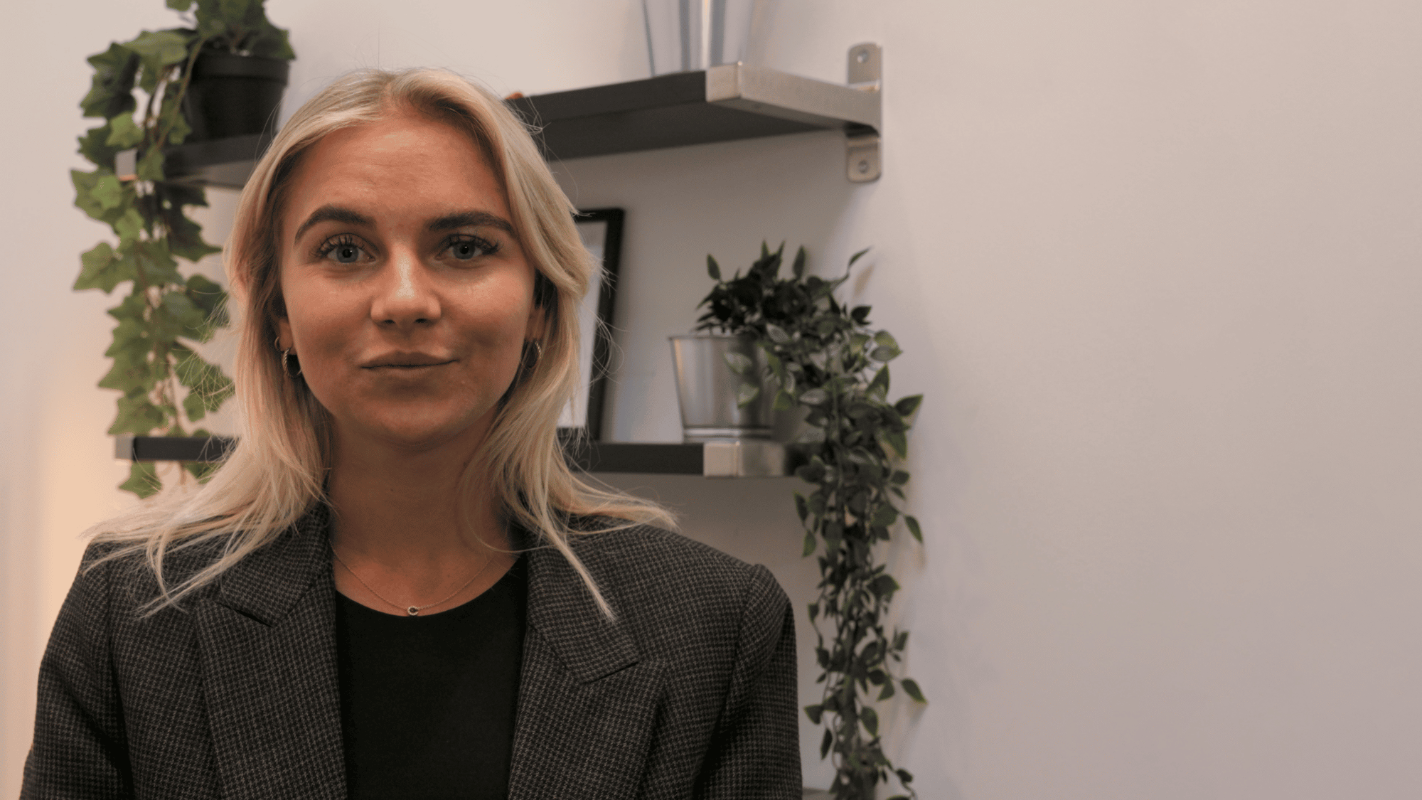 Video thumbnail med cecilie